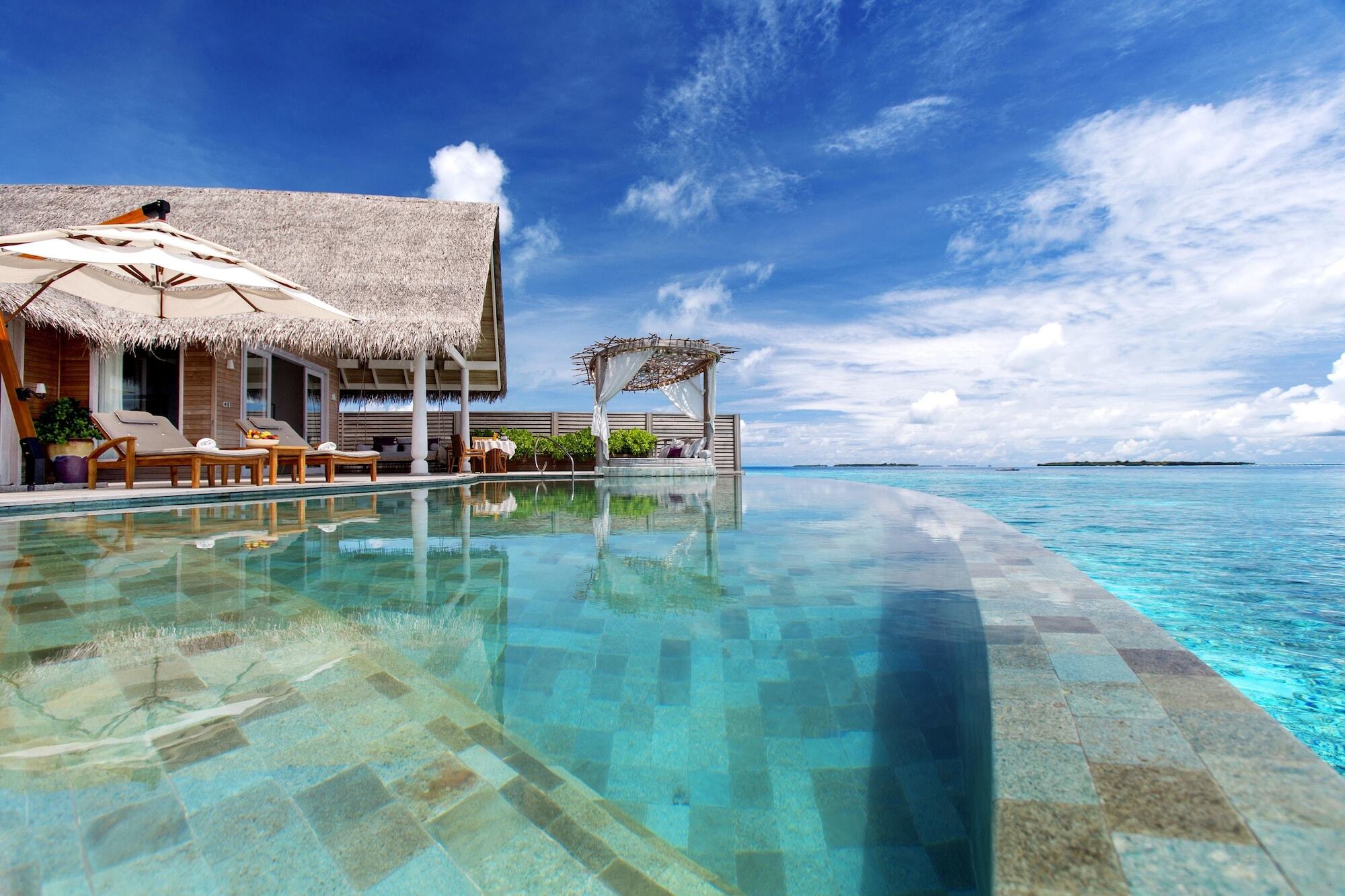 Resort Maldives 5*